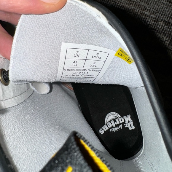 Dr. Martens Zavala Combat Boot White Leather Womens size 7 - Picture 8 of 12